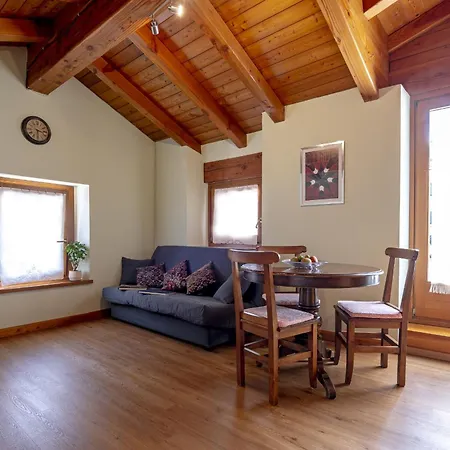 La Mansardina אאוסטה