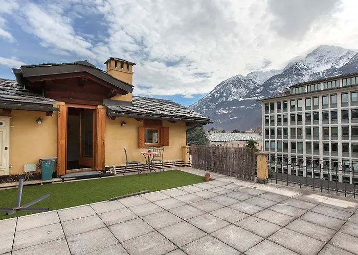 Apartment La Mansardina -